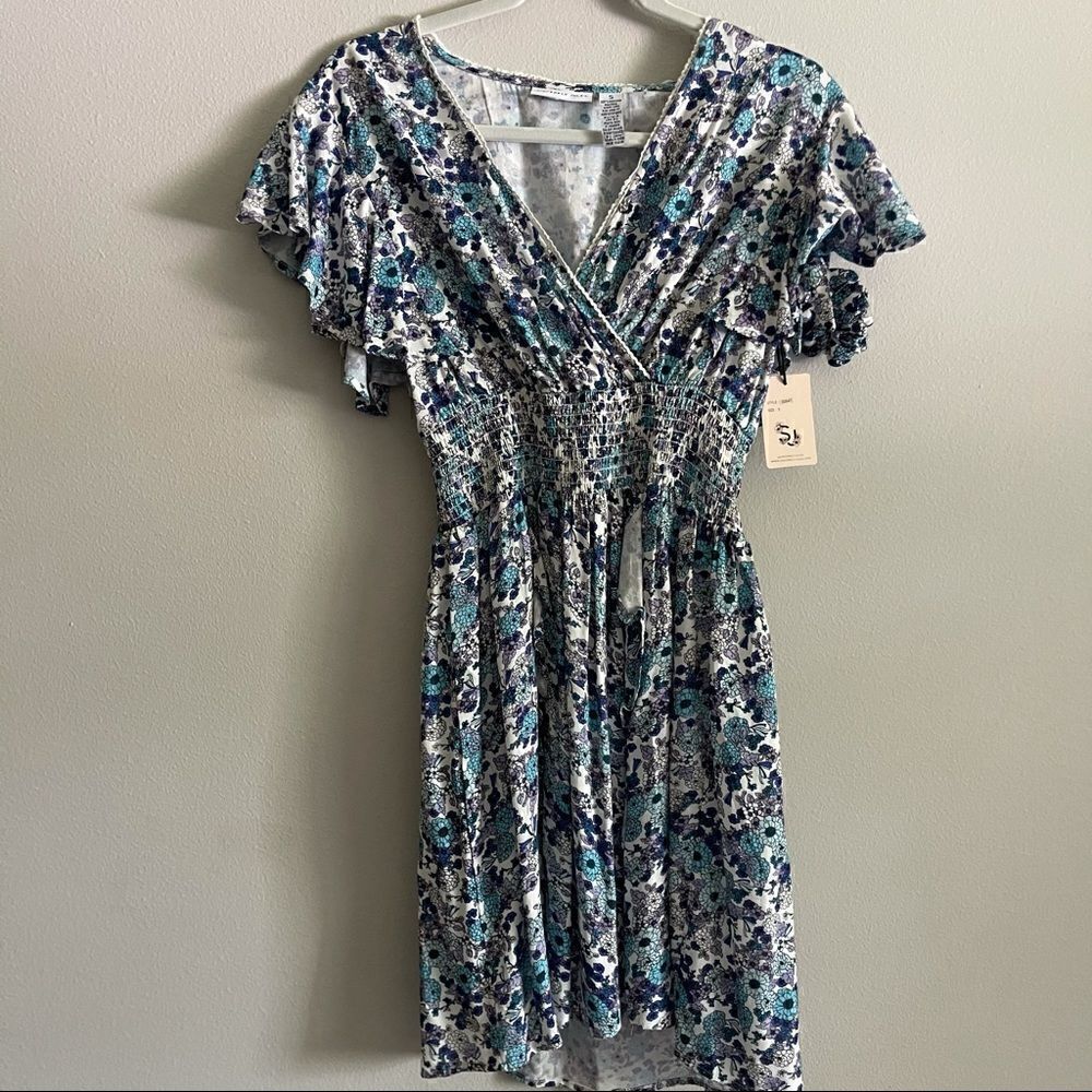 NWT Sincerely Jules floral dress size small